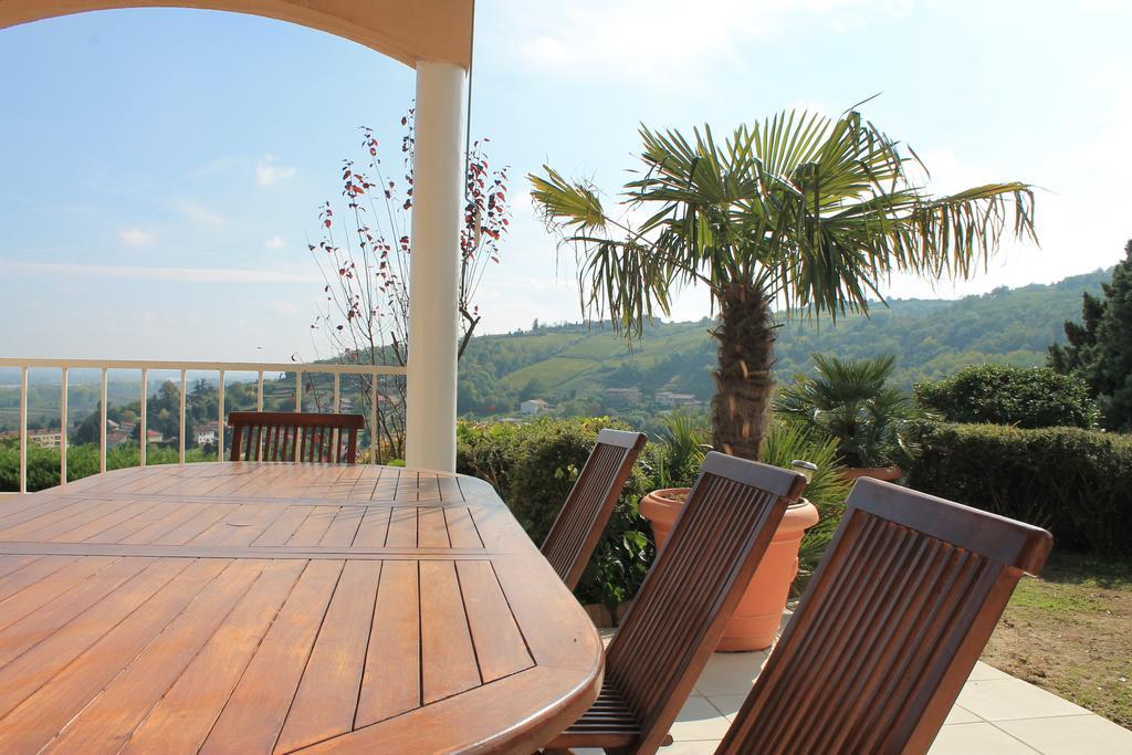 Wine Passion Panoramic Hotel Chavanay Exterior photo